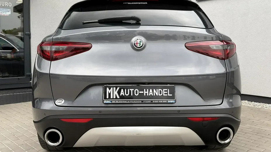 ALFA ROMEO Stelvio -