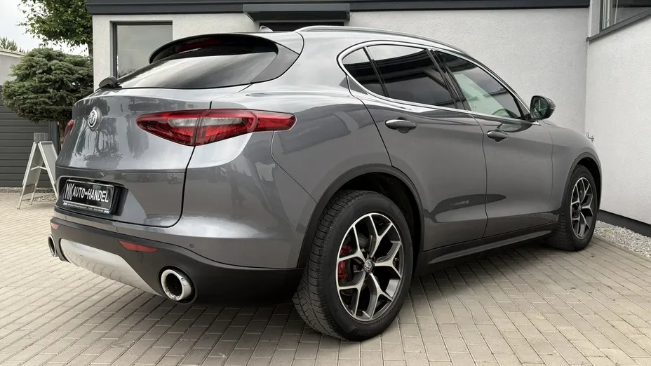 ALFA ROMEO Stelvio -