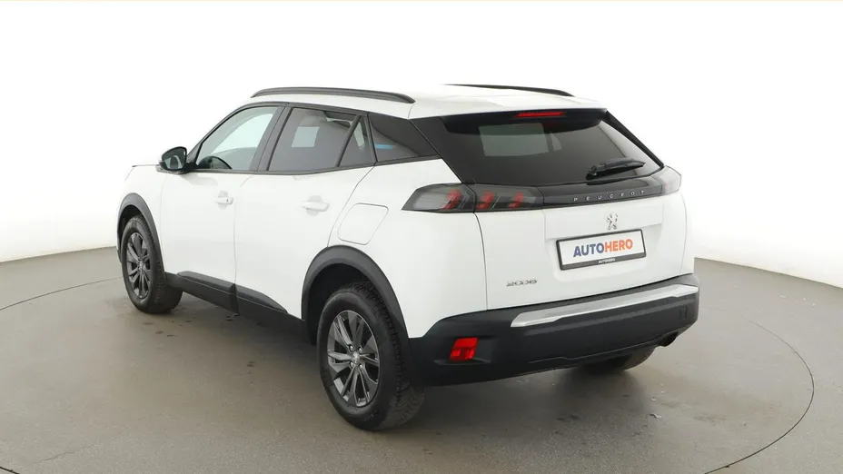 PEUGEOT 2008 -