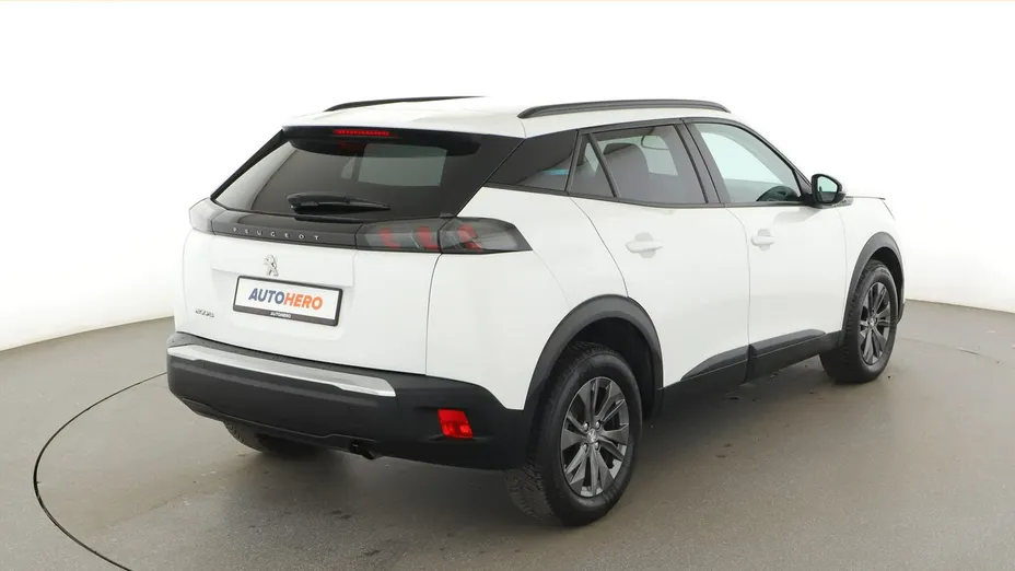 PEUGEOT 2008 -