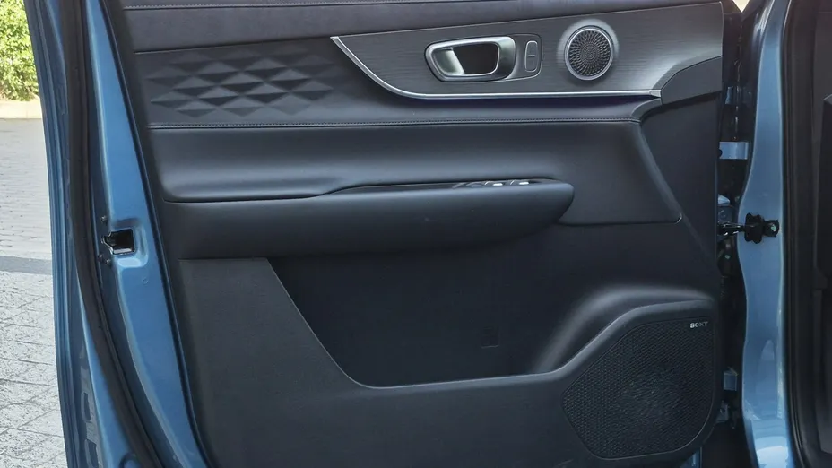 CHERY Tiggo 8 -