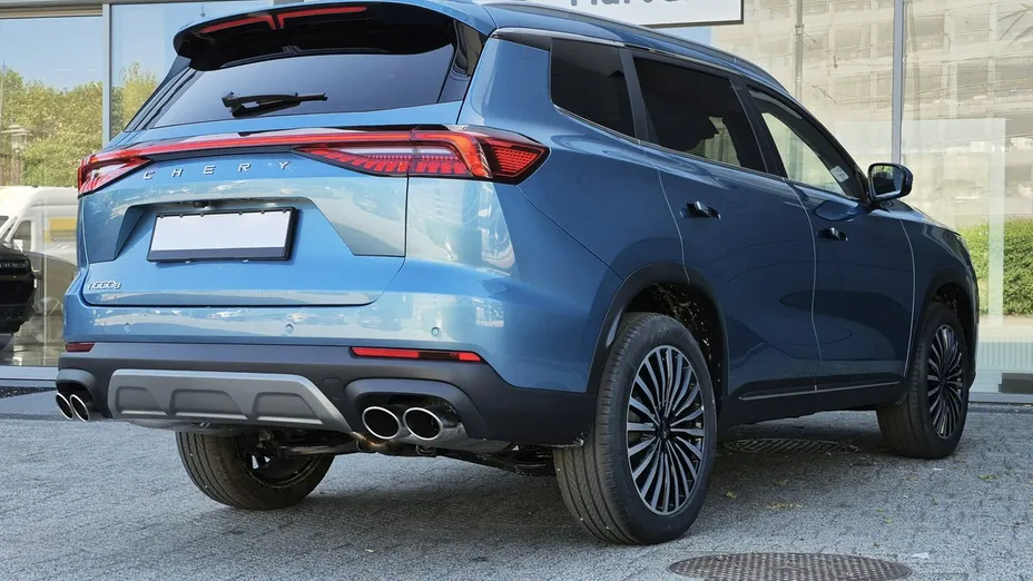 CHERY Tiggo 8 -