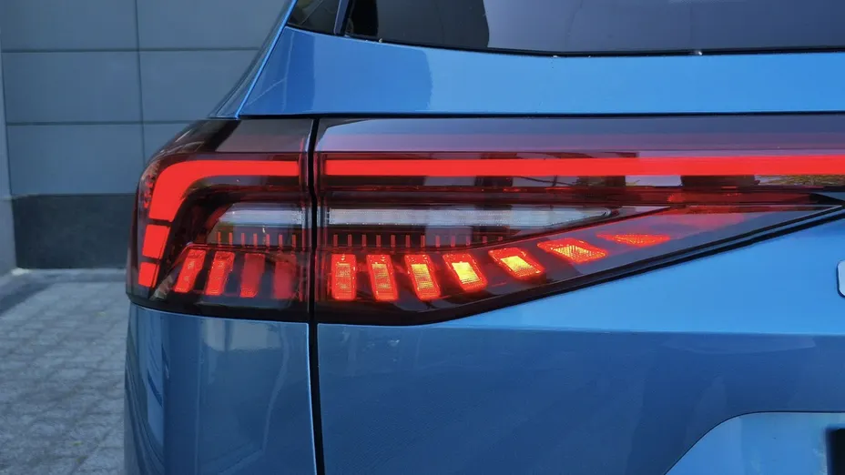 CHERY Tiggo 8 -
