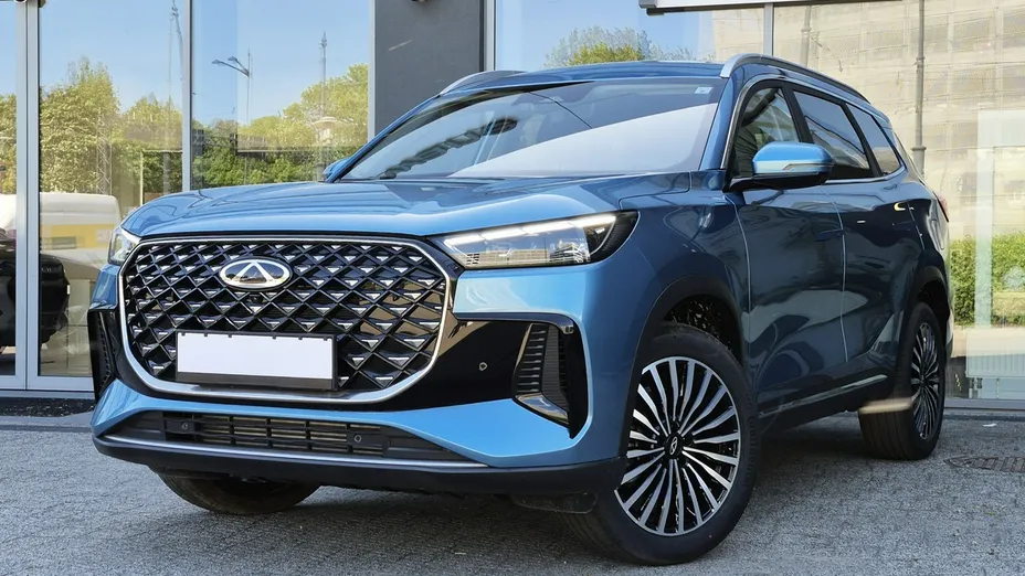 CHERY Tiggo 8 -