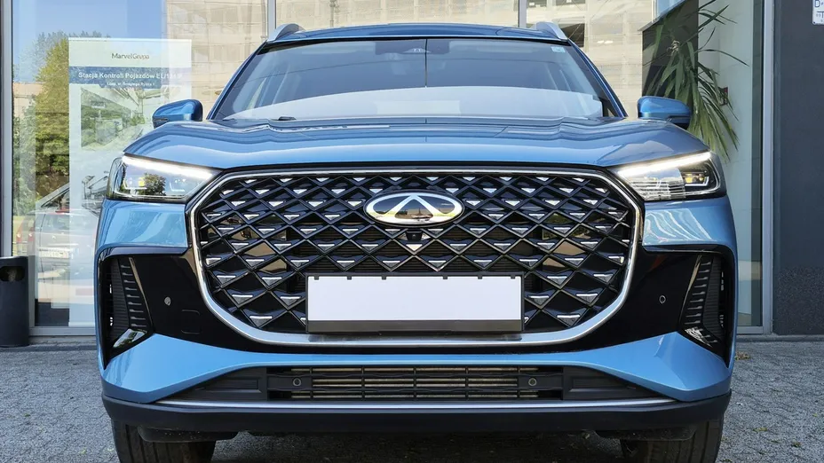 CHERY Tiggo 8 -