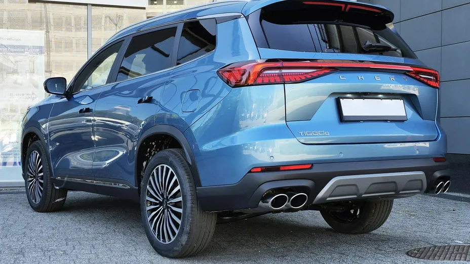 CHERY Tiggo 8 -