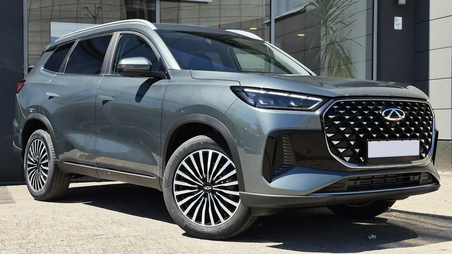 CHERY Tiggo 8 -