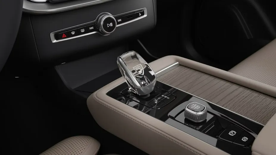 VOLVO XC90 -