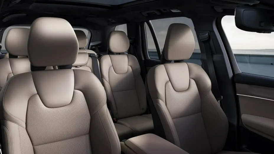 VOLVO XC90 -