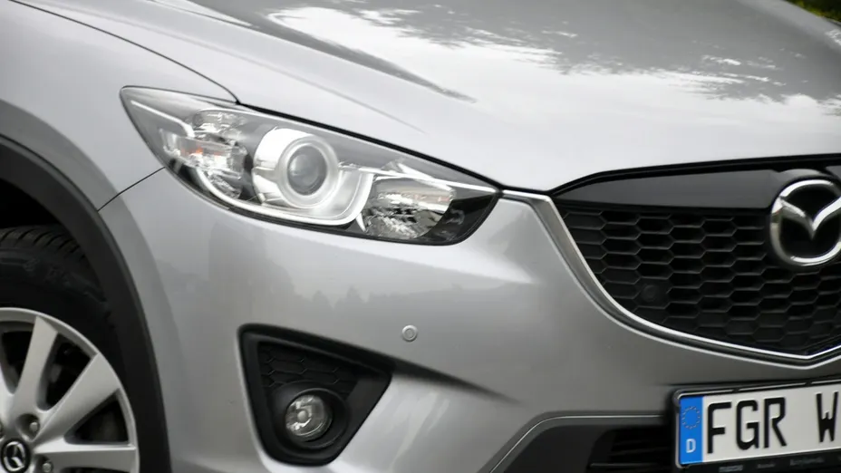 MAZDA CX-5 -