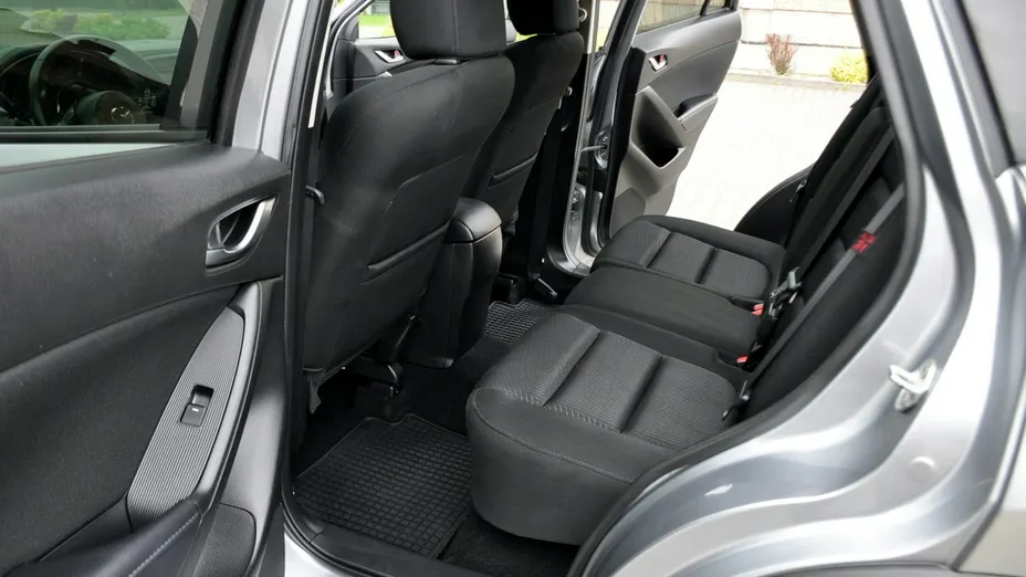 MAZDA CX-5 -