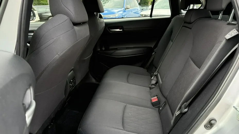TOYOTA Corolla Cross -