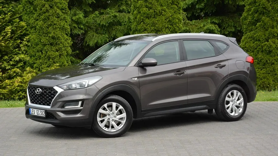 HYUNDAI Tucson -