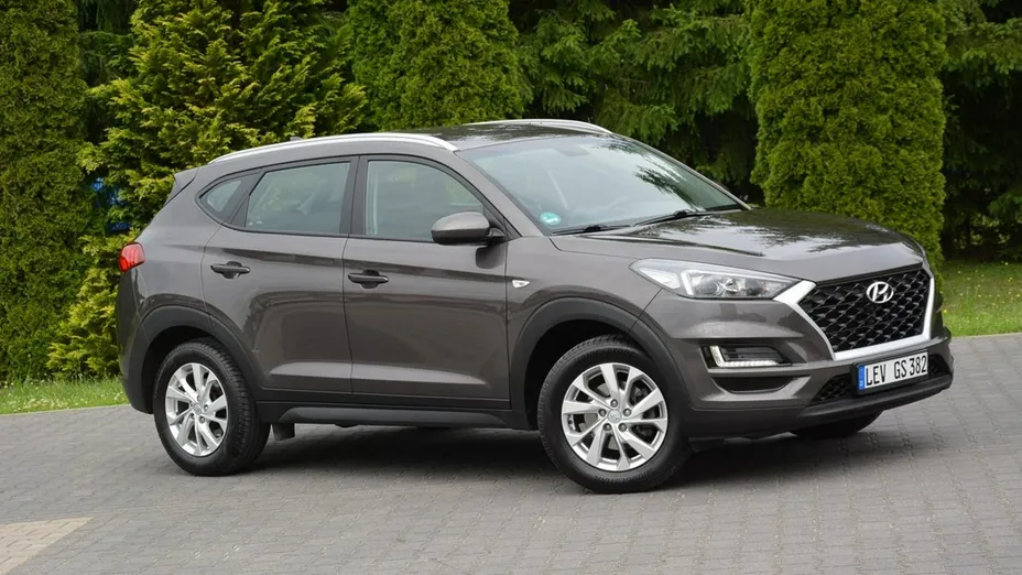 HYUNDAI Tucson -