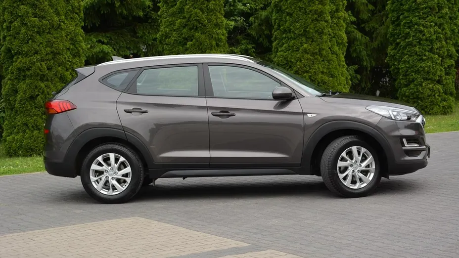 HYUNDAI Tucson -