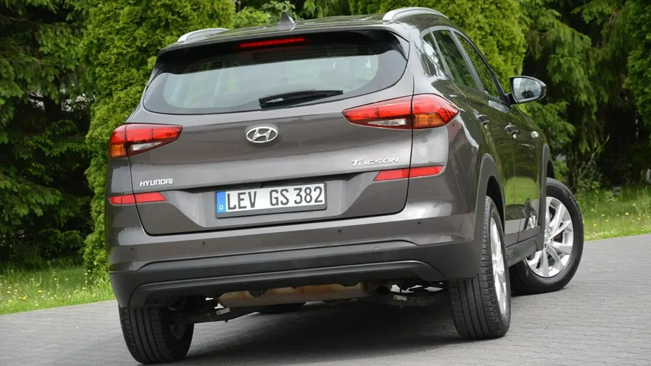 HYUNDAI Tucson -