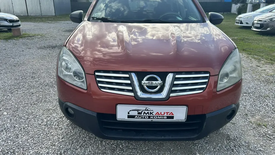 NISSAN Qashqai -