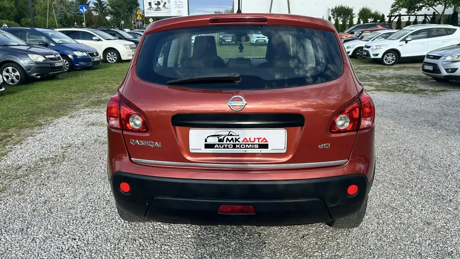 NISSAN Qashqai -