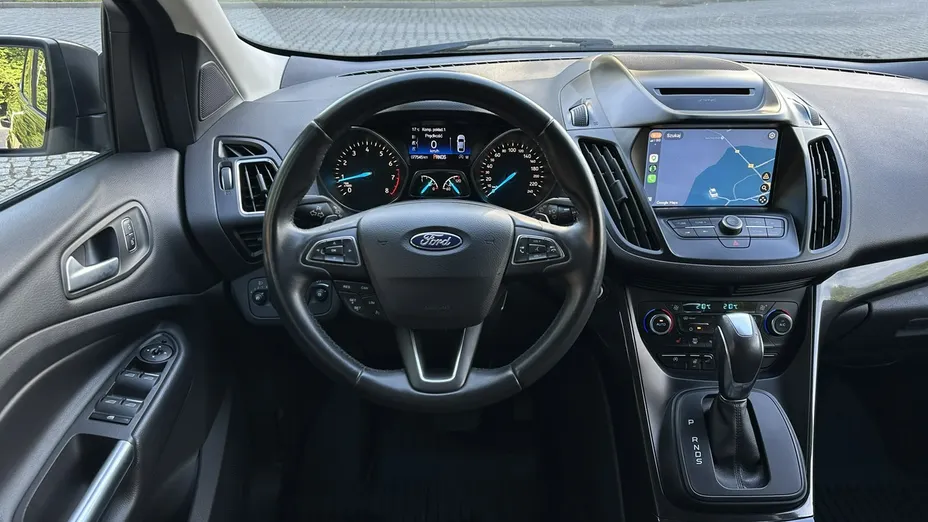 FORD Kuga -