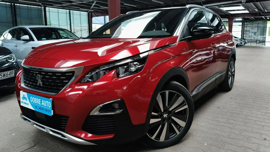 PEUGEOT 3008 -