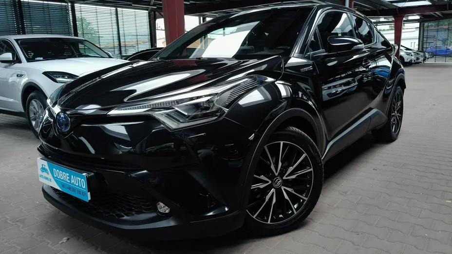 TOYOTA C-HR -