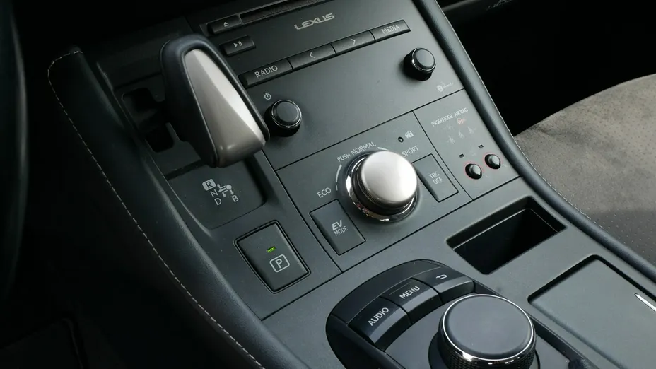 LEXUS CT -