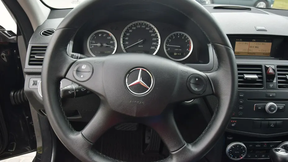 MERCEDES-BENZ C Klasa -