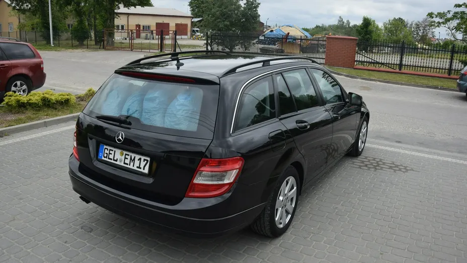 MERCEDES-BENZ C Klasa -