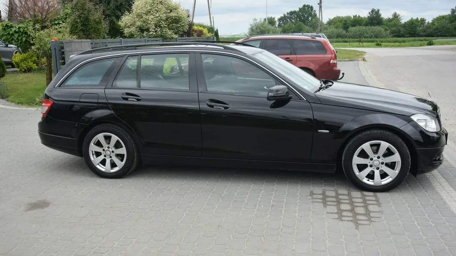 MERCEDES-BENZ C Klasa -