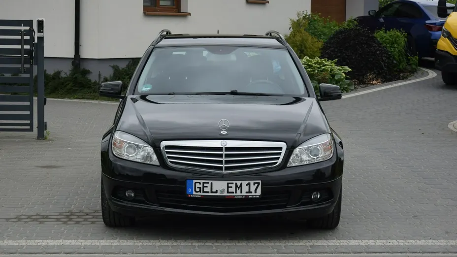 MERCEDES-BENZ C Klasa -