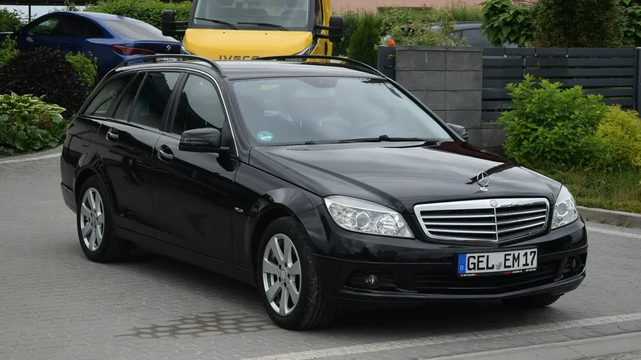 MERCEDES-BENZ C Klasa -