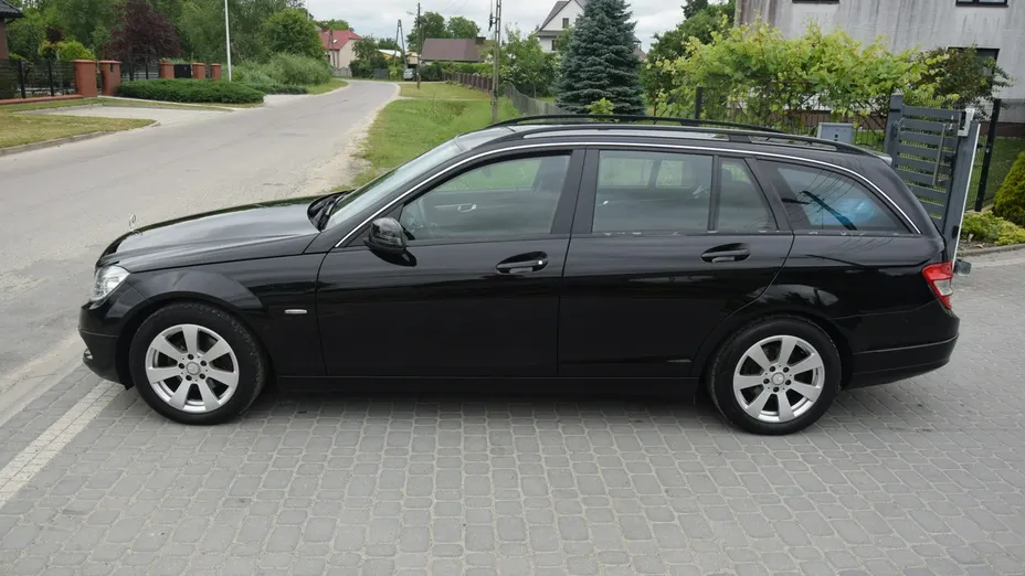 MERCEDES-BENZ C Klasa -