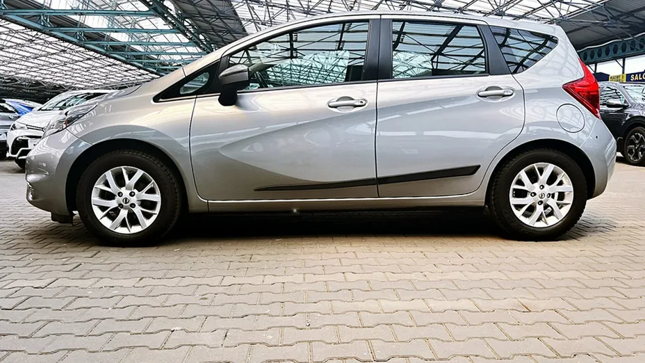 NISSAN Note -