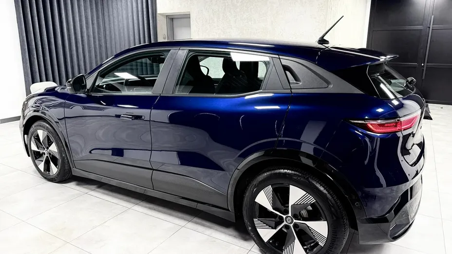 RENAULT Megane -