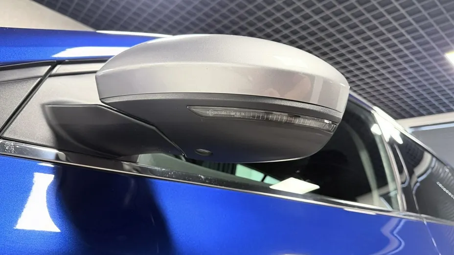 RENAULT Megane -