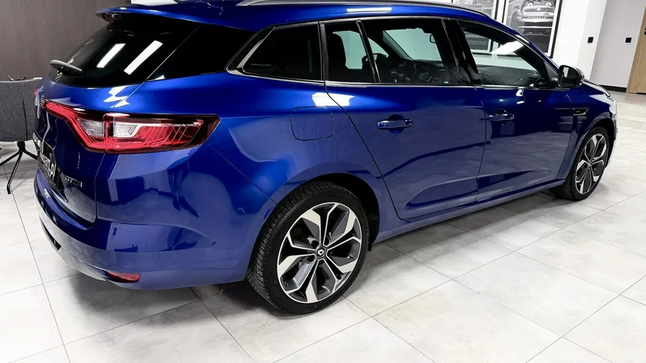 RENAULT Megane -