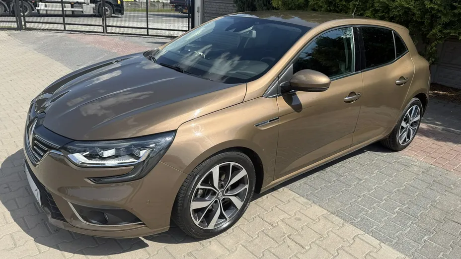 RENAULT Megane -