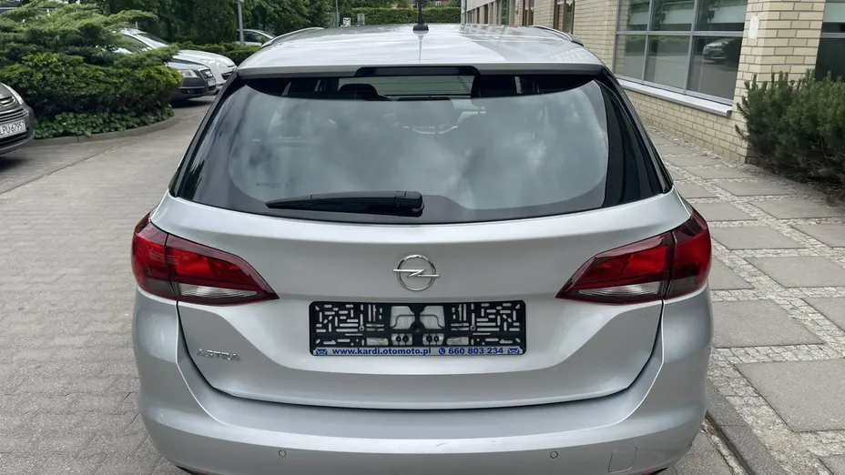 OPEL Astra -