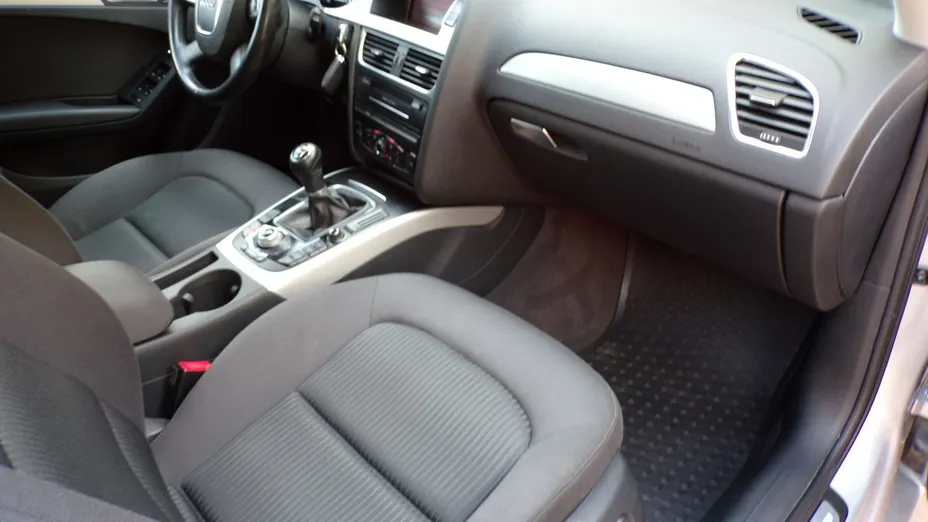 AUDI A4 Avant -