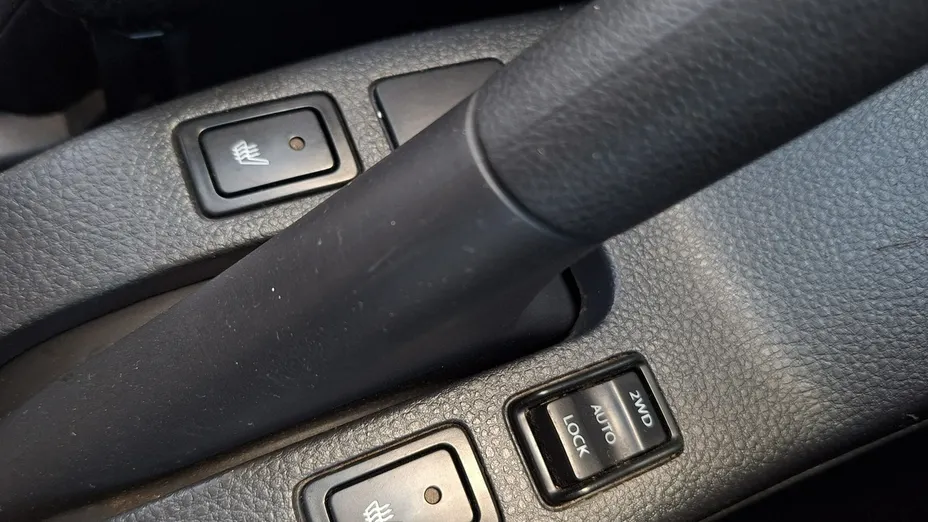 SUZUKI SX4 -