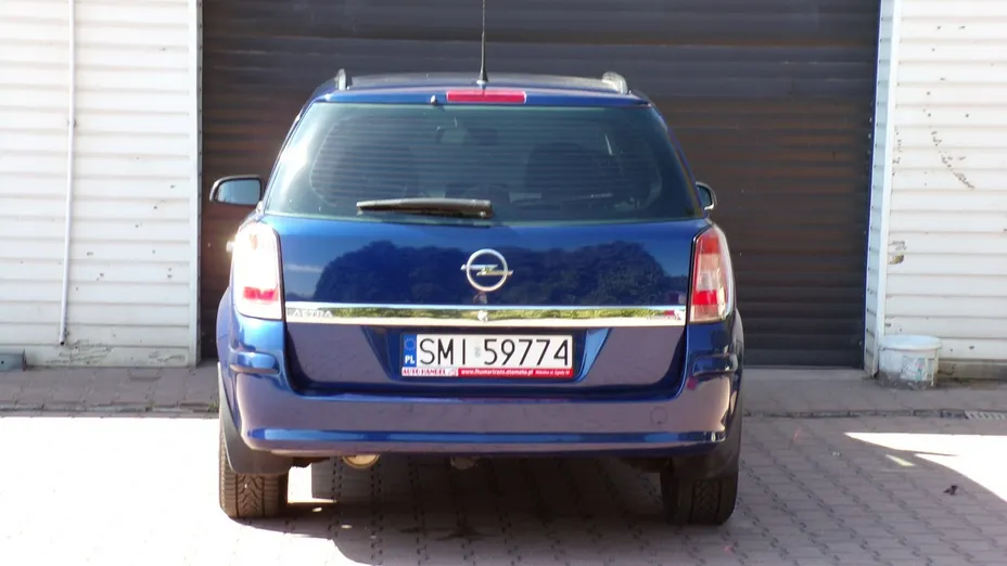 OPEL Astra -