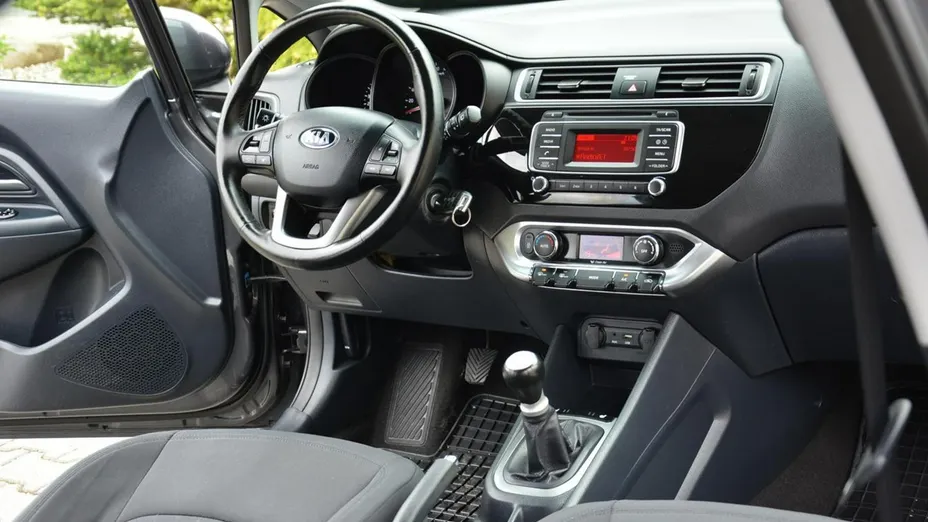 KIA Rio -