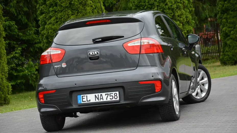 KIA Rio -