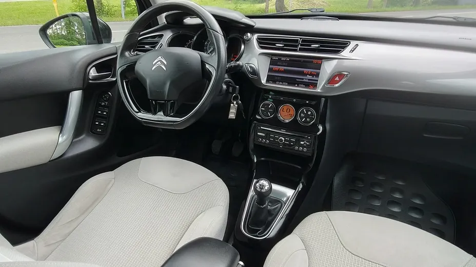 CITROEN C3 -