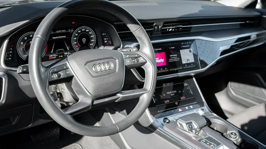 AUDI A6 Avant -