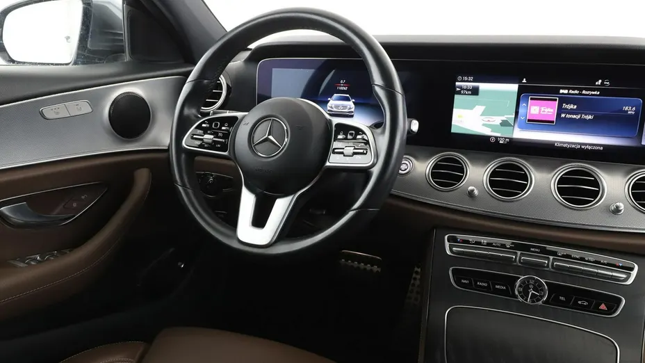 MERCEDES-BENZ E Klasa -