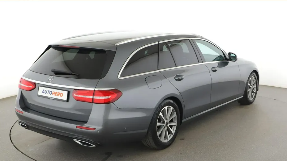 MERCEDES-BENZ E Klasa -
