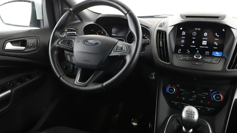 FORD Kuga -