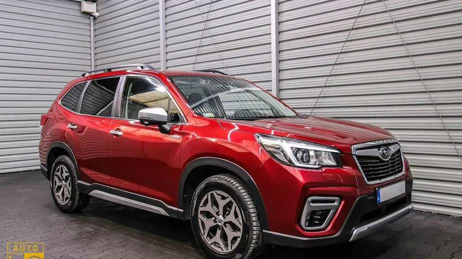 SUBARU Forester -