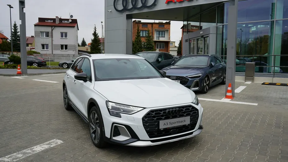 AUDI A3 Allstreet -